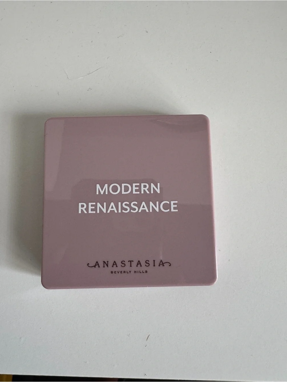 NIB Anastasia Beverly Hills Modern Renaissance Eyeshadow Palette